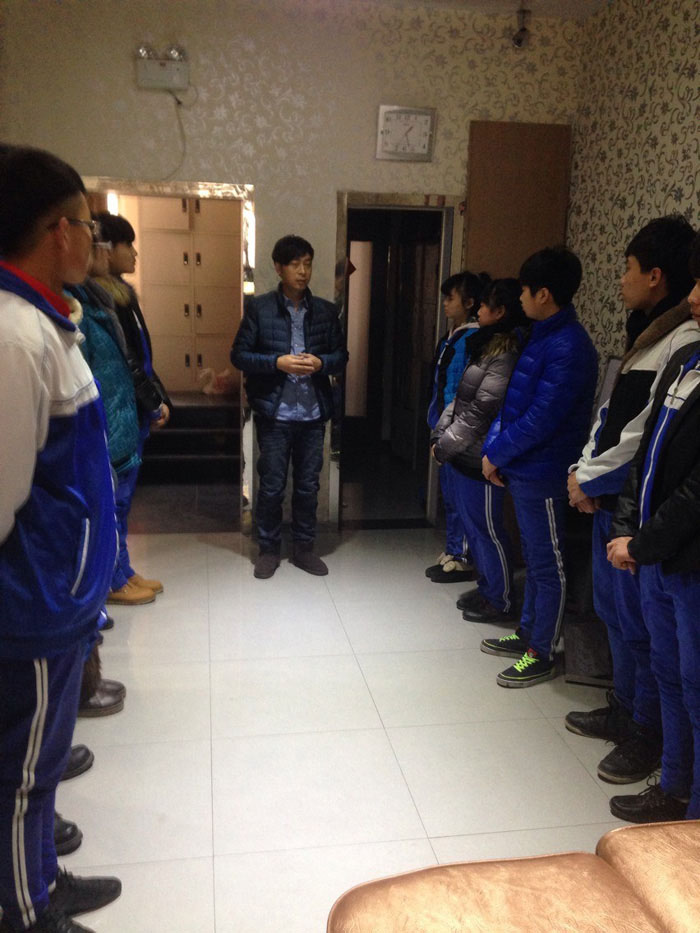 ����ʥ�����³�����Ϊѧ���ǽ��⹤��ϸ�ڣ��ɼ������ж�����